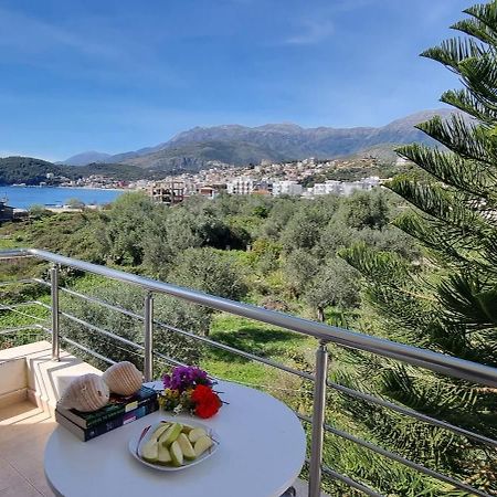 The Sunny Side Apartamento Himare Exterior foto